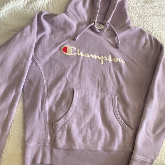 Champion Sweaters - Champion light purple hoodie size small